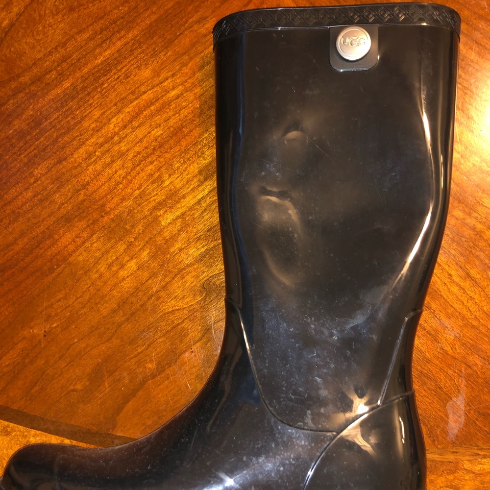 UGG rain boots